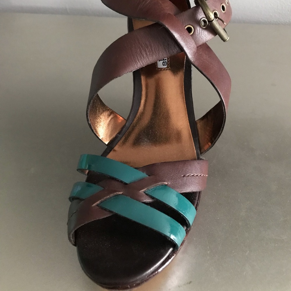 Charles David Platforms - image 1